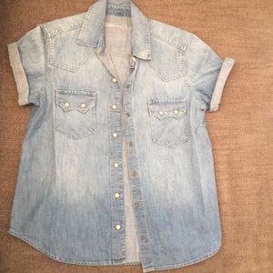 GAP short sleeve denim shirt